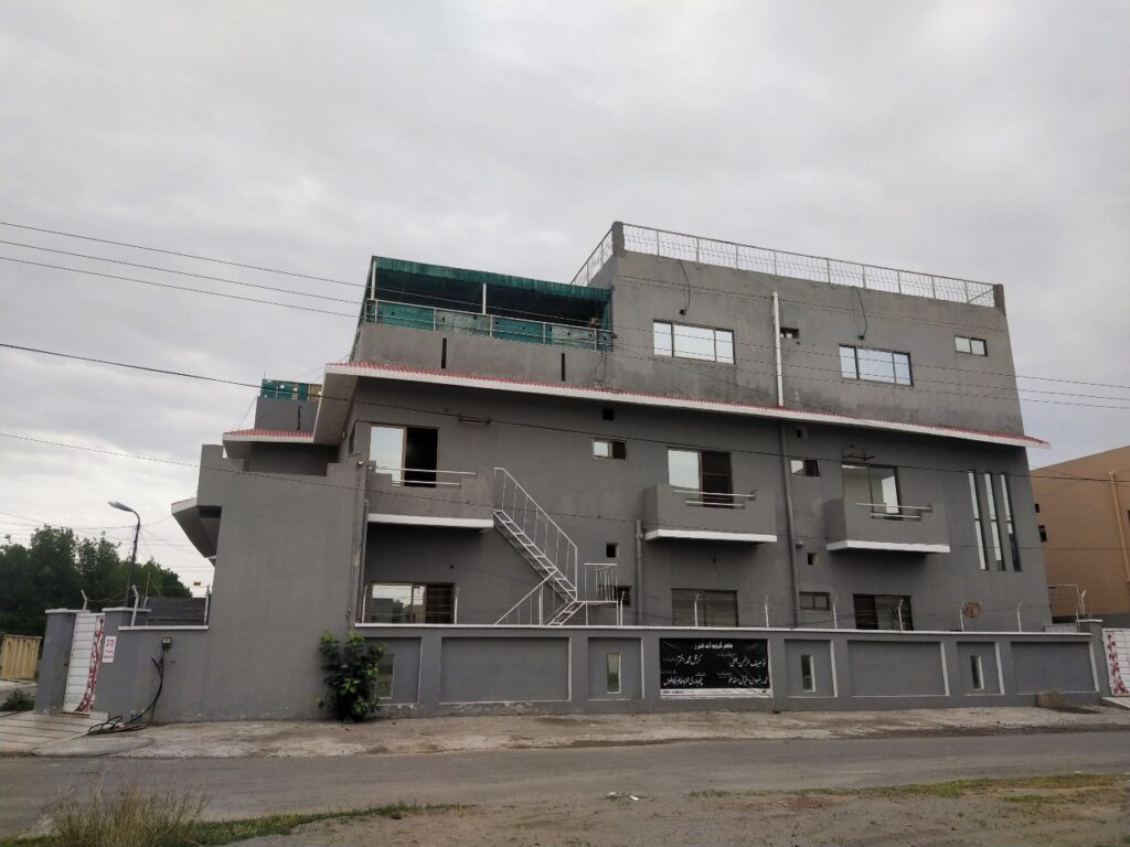  female hostel Lahore