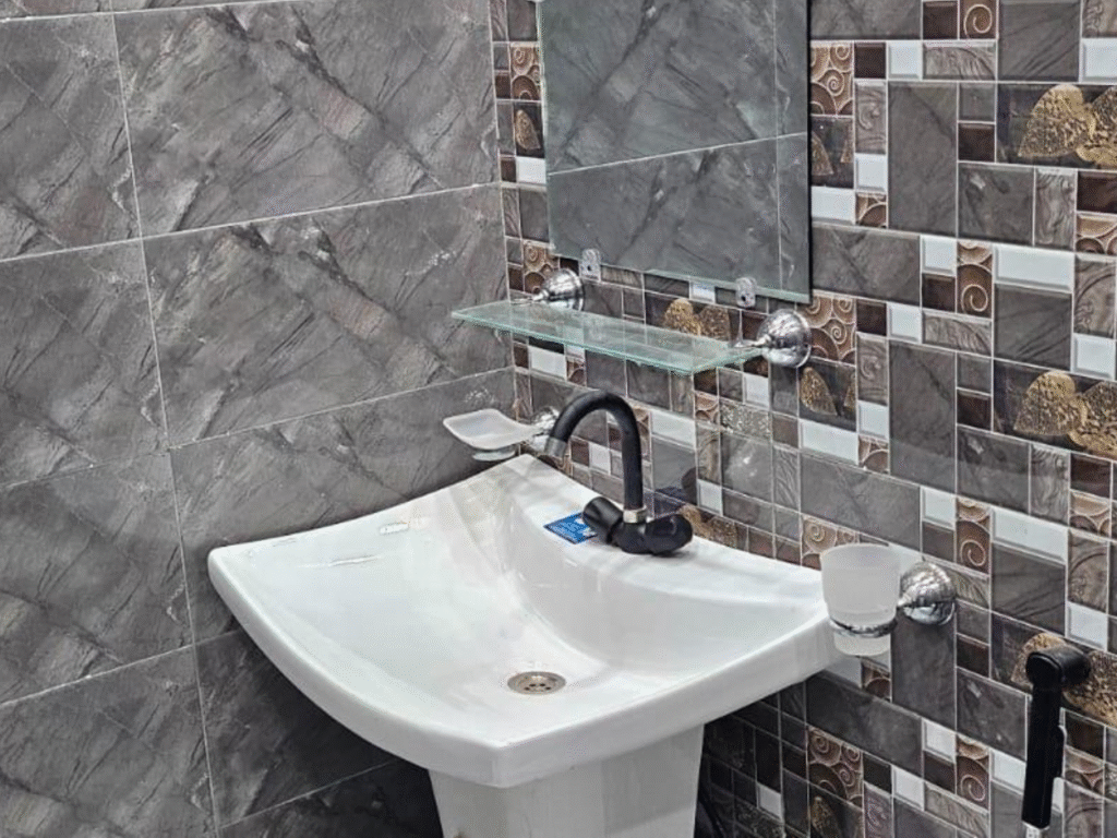 Affordable girls hostel Lahore