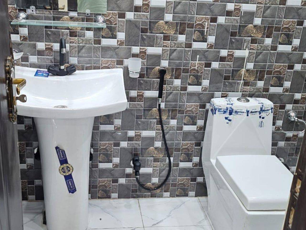 hostel near Wapda Town and Valencia Town Lahore