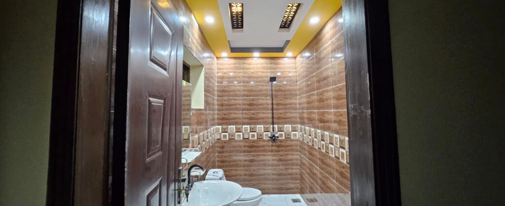 Double Bed Room Boys Hostel Near Superior University, Raiwind Road, Lahore,