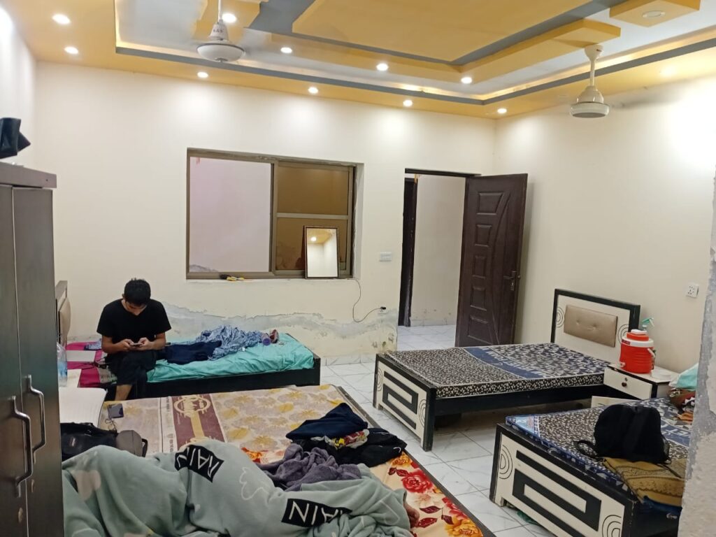 Boys Hostel Near Sunder Industrial Estate Lahore