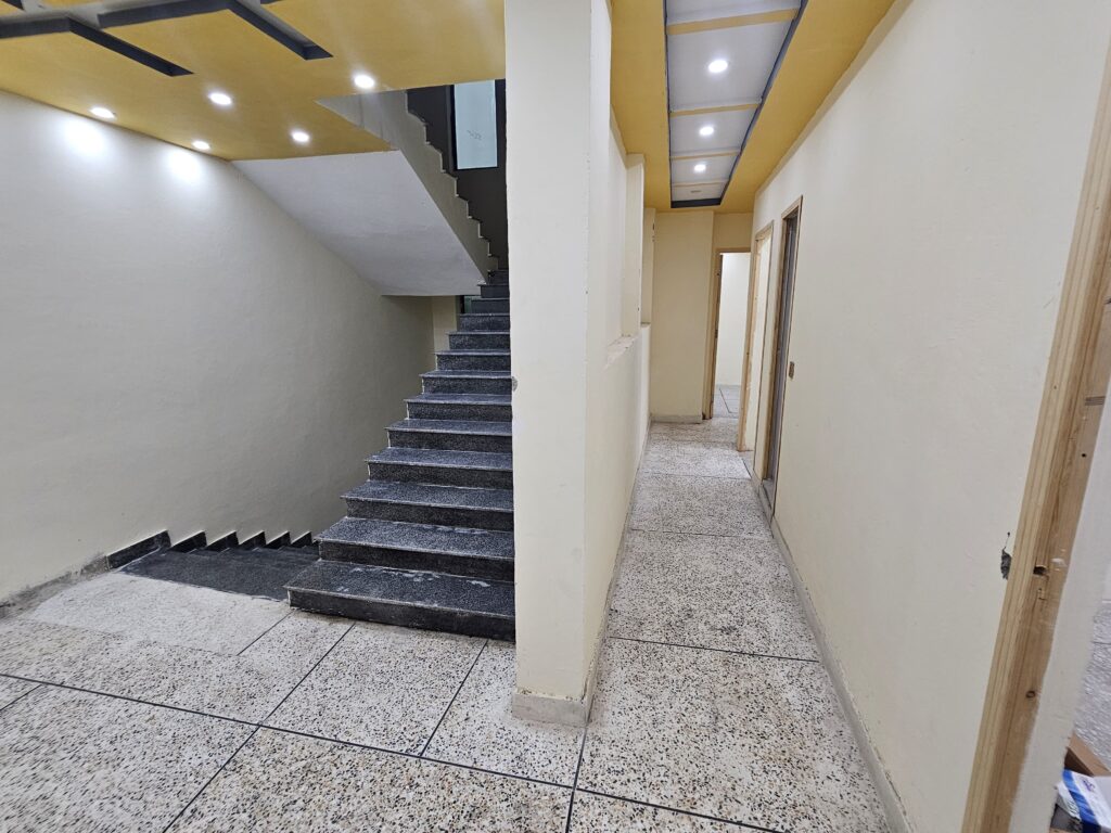 hostel room booking near Superior University Lahore