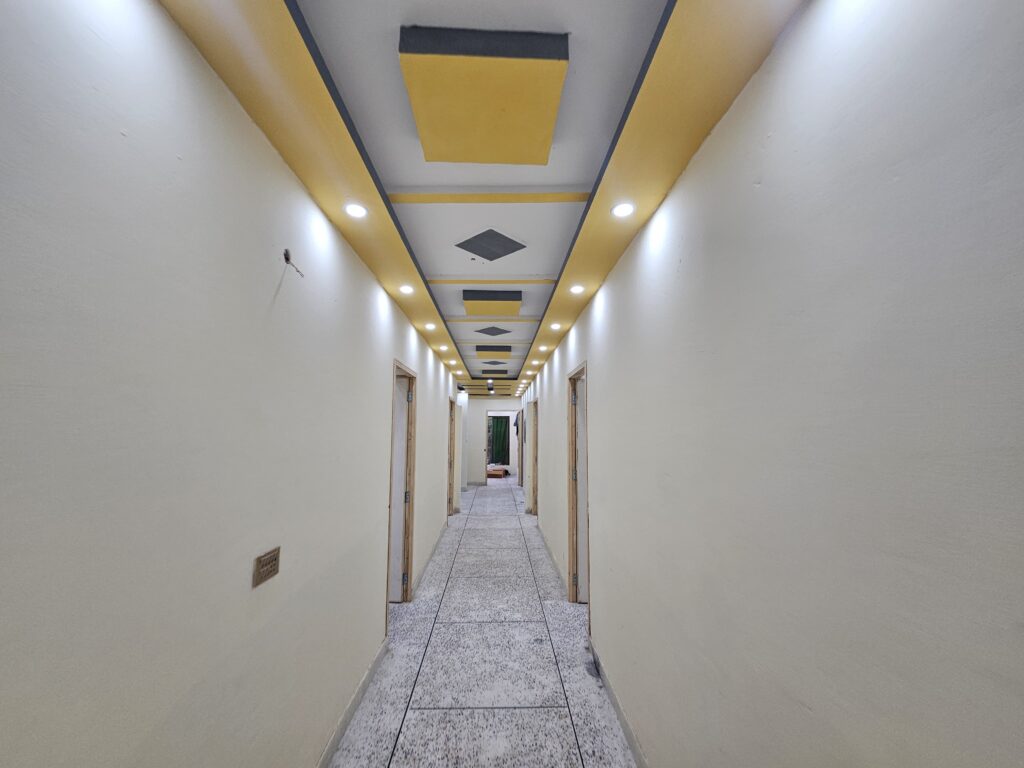 hostel room booking near Superior University Lahore